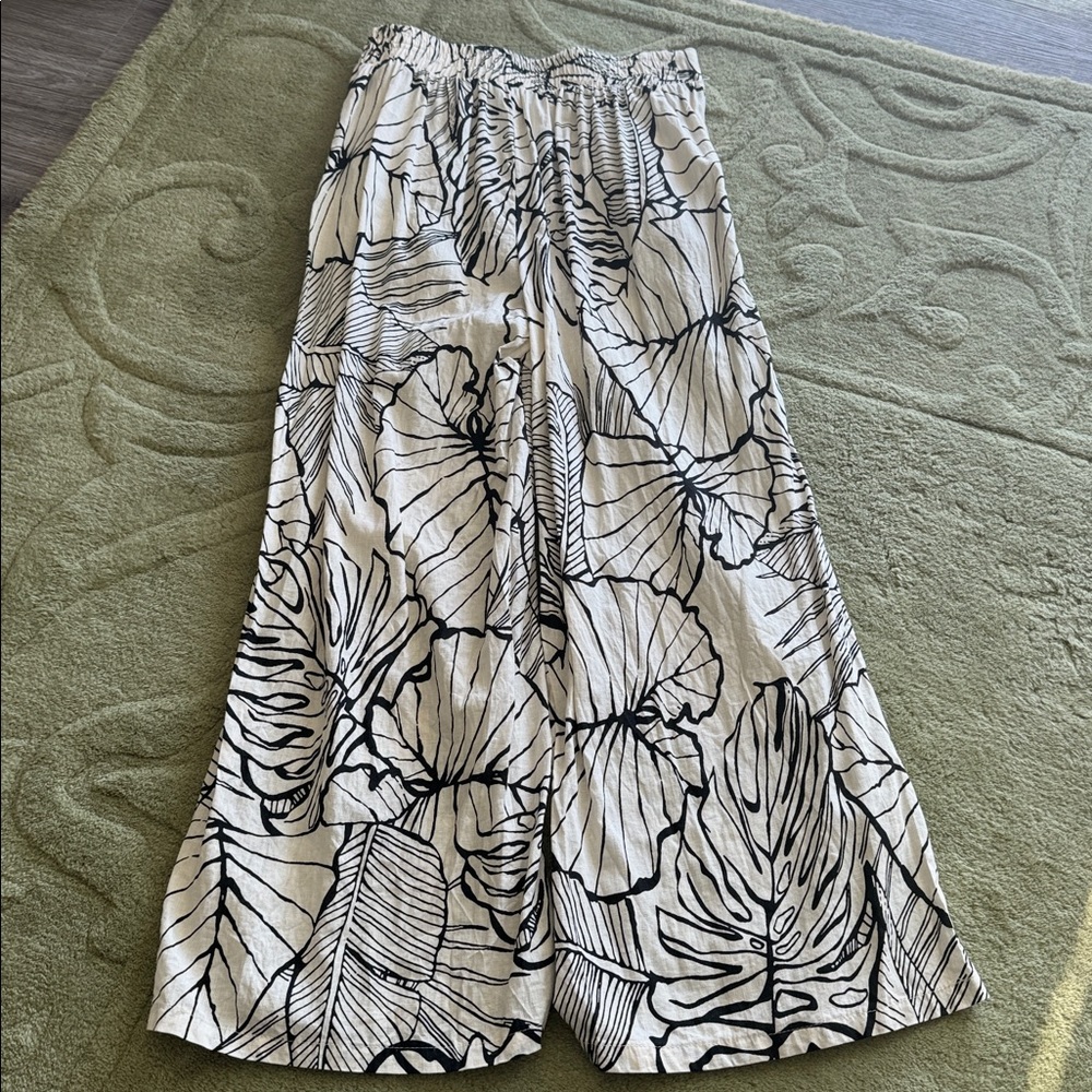 Rachel Zoe Black and White Linen Botanical Print Flowy Patterned Pants - Picture 8 of 9